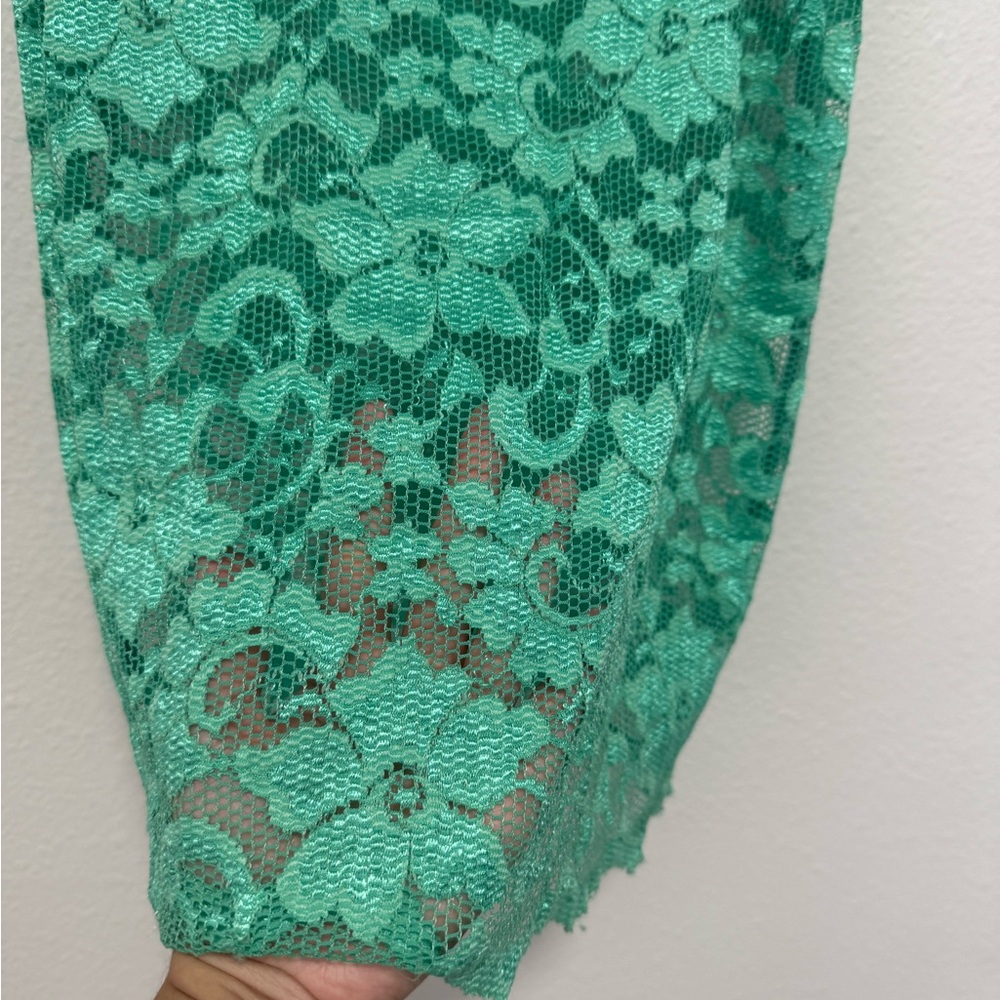 Elegant Green Lace Sheer Pencil Skirt Size X Small - Picture 2 of 3